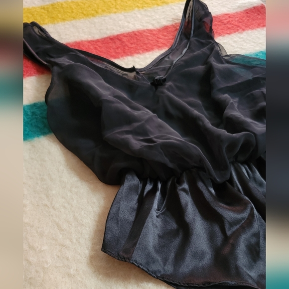 Elegant Black Sheer Bodysuit - Picture 8 of 9